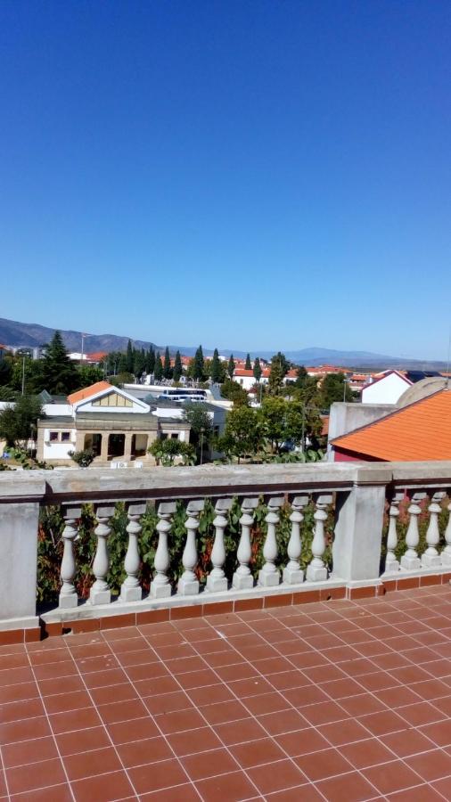 Casa Vermelha Hotel Vila Nova de Foz Coa Exterior photo